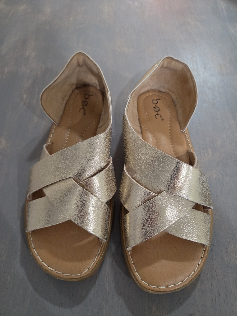 b.o.c. Women's Metallic Gold Crisscross Sandals